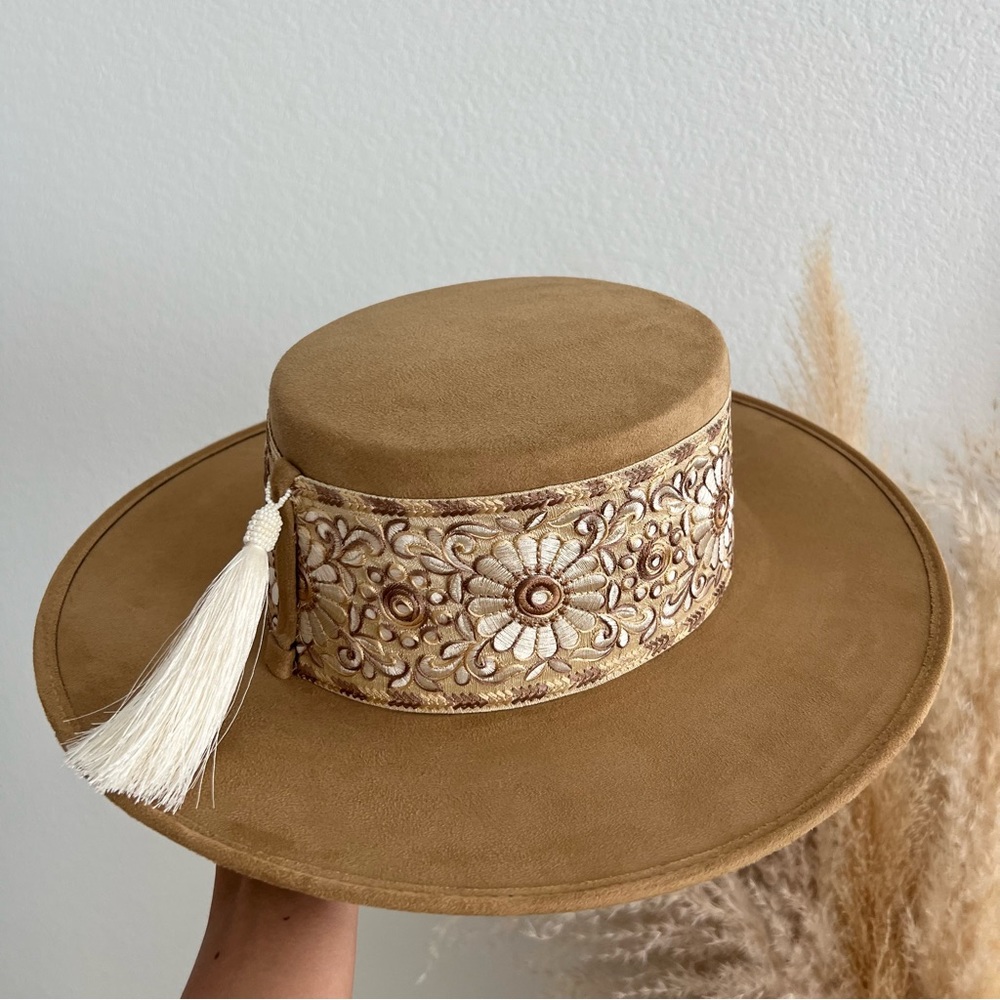 Boater "Sofia" Hazelnut